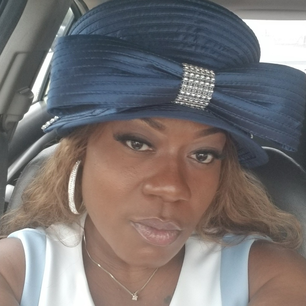 Meet your Posher, Chaquania